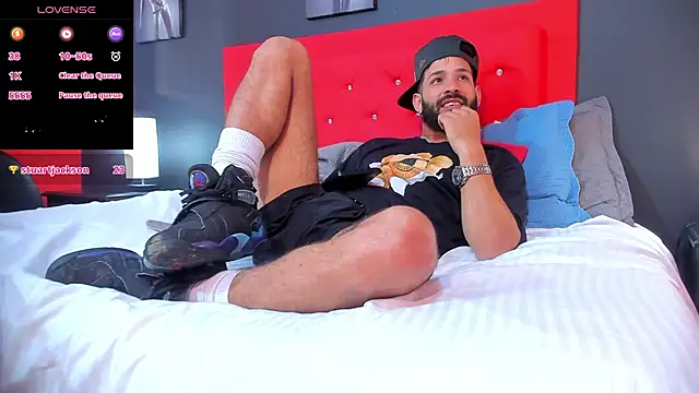 Thiagogomez online show from 01-06-25, 03:40