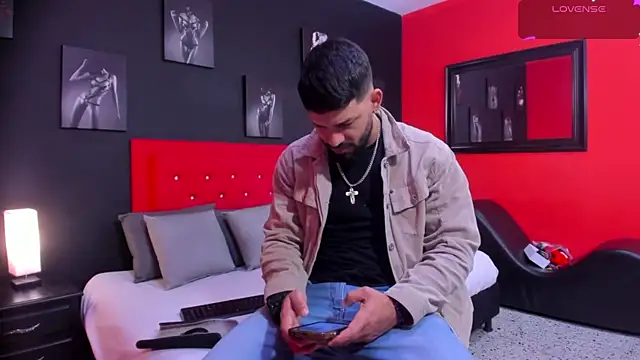 Thiagogomez online show from 12-15-25, 12:20