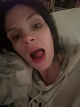 Diamondmodel95 online show from 03-17-26, 03:48