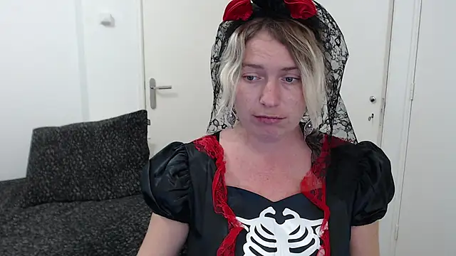 cumfun online show from 10-28-25, 01:36