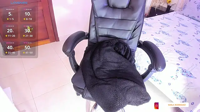 Karla Rodriguezx online show from 11-15-25, 01:07