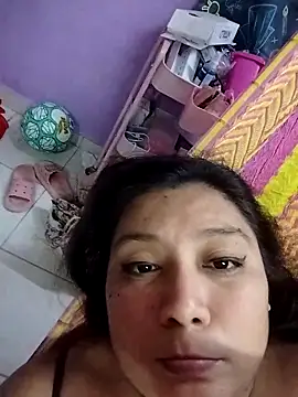 Snapshot of aniv96 chatting on 10-14-25, 05:41 aniv96 online show from 10-14-25, 05:41