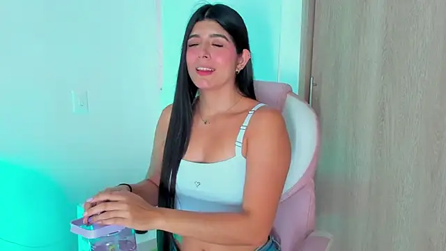 Snapshot of AnastaciaBlake chatting on 02-09-25, 08:13 AnastaciaBlake online show from 02-09-25, 08:13