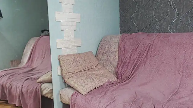 Student Oliver online show from 02-18-25, 08:25