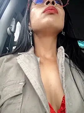 Astrid-- online show from 01-05-26, 07:39