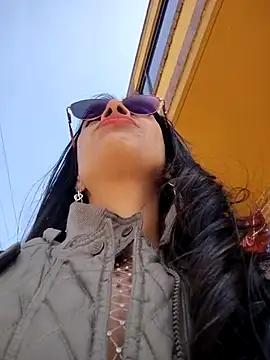 Astrid-- online show from 02-05-26, 03:05