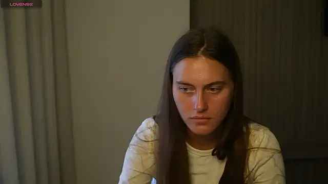 Snapshot of HarleyDeess chatting on 06-05-26, 02:29 HarleyDeess online show from 06-05-26, 02:29