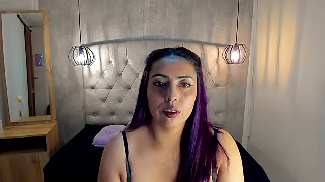 Alice Laurentt online show from 01-29-25, 03:01