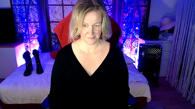 MarleneBloem online show from 01-13-25, 04:30