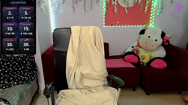 ValentinaMiller  online show from 01-26-25, 08:34