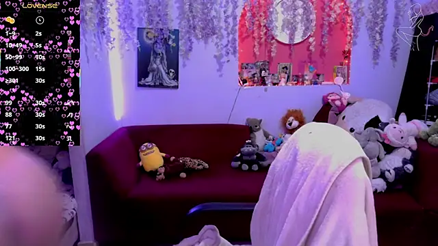Snapshot of ValentinaMiller_ chatting on 06-24-26, 07:57 ValentinaMiller online show from 06-24-26, 07:57