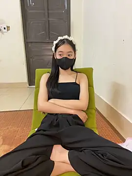 Snapshot of DA-EUN chatting on 03-22-25, 09:02 DA-EUN online show from 03-22-25, 09:02