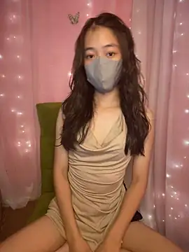 Snapshot of DA-EUN chatting on 09-17-25, 02:41 DA-EUN online show from 09-17-25, 02:41