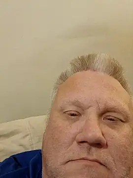 Snapshot of Jbirdb48 chatting on 11-06-25, 05:19 Jbirdb48 online show from 11-06-25, 05:19