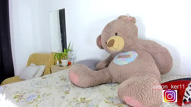 alison-ker3 online show from 02-01-25, 10:26