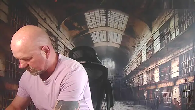 ManlyPrisonGuy online show from 06-01-26, 09:11