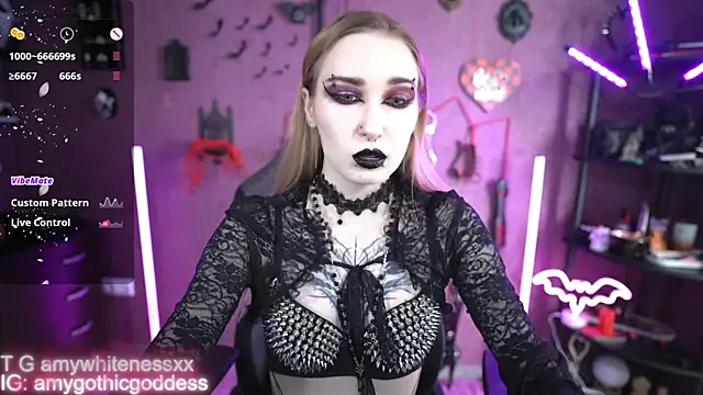 Snapshot of amywhitenessxx chatting on 05-25-26, 12:22 amywhitenessxx online show from 05-25-26, 12:22