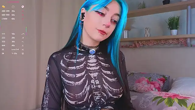 Snapshot of TristaRoht chatting on 11-30-25, 03:05 TristaRoht online show from 11-30-25, 03:05