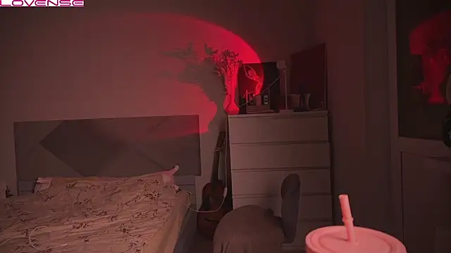 Snapshot of YourOblivion chatting on 03-17-25, 09:02 YourOblivion online show from 03-17-25, 09:02