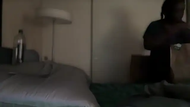 Snapshot of Yagurl__west chatting on 01-23-25, 03:43 Yagurl west online show from 01-23-25, 03:43