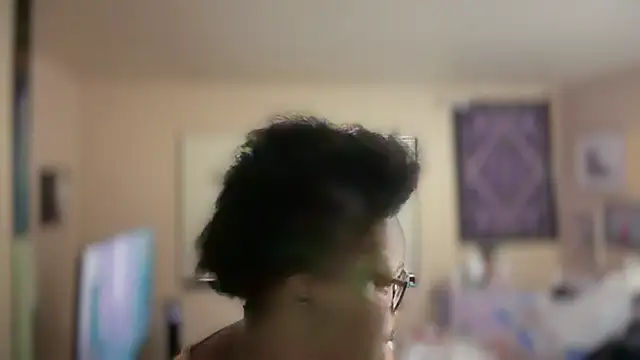 Snapshot of Yagurl__west chatting on 02-23-25, 03:24 Yagurl west online show from 02-23-25, 03:24