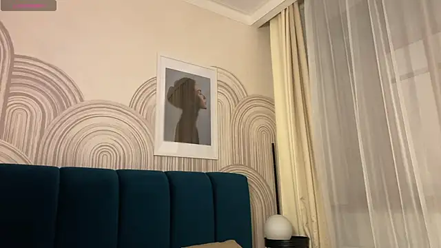 viviann evans online show from 04-14-26, 01:00