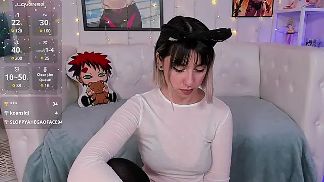 Snapshot of PennyMay chatting on 01-12-25, 10:34 PennyMay online show from 01-12-25, 10:34