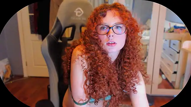 KlementinaBbG online show from 02-19-25, 11:46