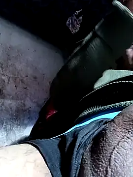 Snapshot of Rayito6969@xh chatting on 11-12-25, 05:13 Rayito6969xh online show from 11-12-25, 05:13