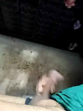 Snapshot of Rayito6969@xh chatting on 11-19-25, 04:40 Rayito6969xh online show from 11-19-25, 04:40