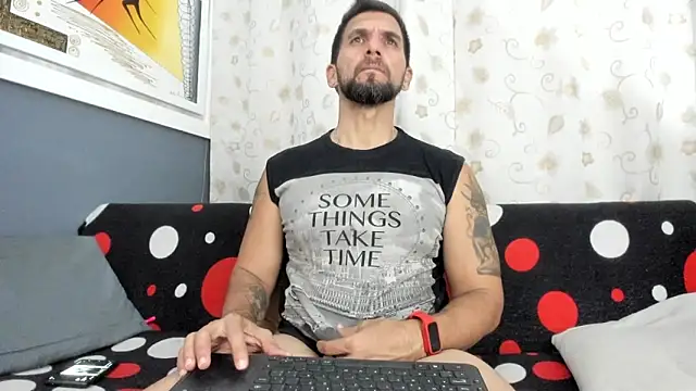 Snapshot of JULESLAKES chatting on 10-30-25, 02:46 JULESLAKES online show from 10-30-25, 02:46