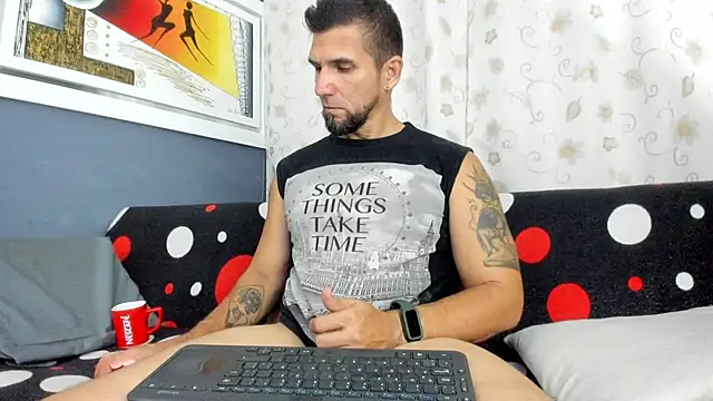 Snapshot of JULESLAKES chatting on 11-29-25, 03:59 JULESLAKES online show from 11-29-25, 03:59