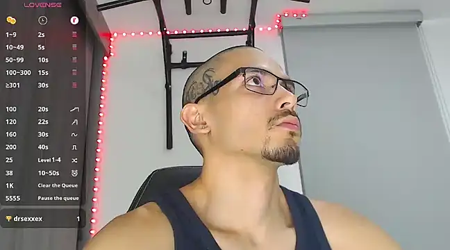 russthiago online show from 02-08-25, 07:05