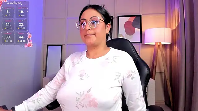 Amber gold  online show from 12-14-25, 03:56