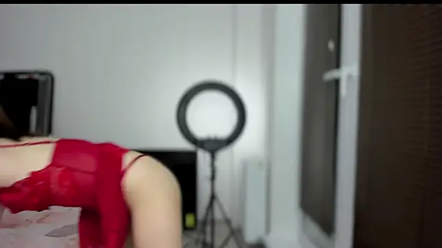 Snapshot of sarahphyllis chatting on 03-08-25, 01:39 sarahphyllis online show from 03-08-25, 01:39