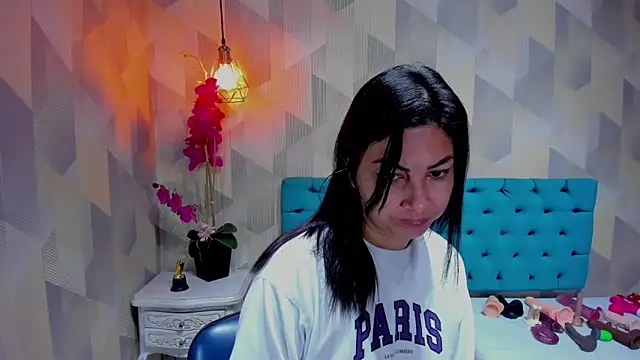 AdaFawxx online show from 02-25-26, 04:11