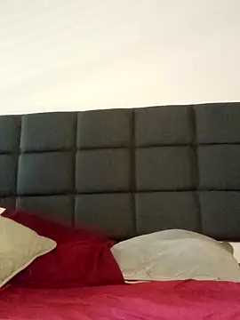 Snapshot of NaughtyHottieBBW chatting on 02-28-25, 09:12 NaughtyHottieBBW online show from 02-28-25, 09:12