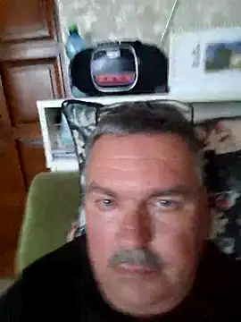 Tbone17 online show from 04-10-26, 03:50