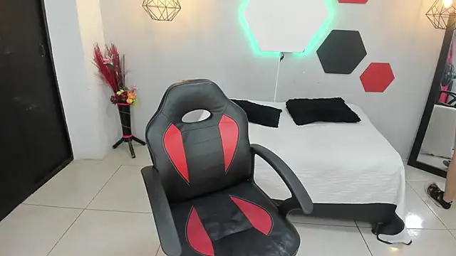 martinaclark online show from 02-09-25, 03:53