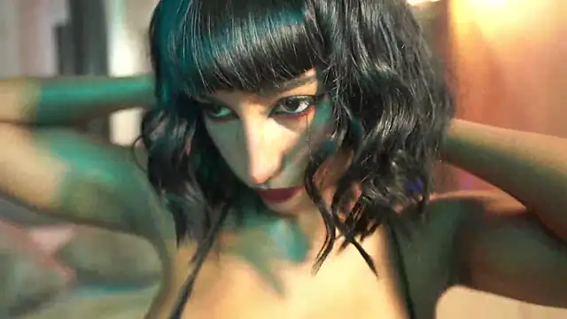 Snapshot of JulietaWinona chatting on 04-25-26, 03:42 JulietaWinona online show from 04-25-26, 03:42