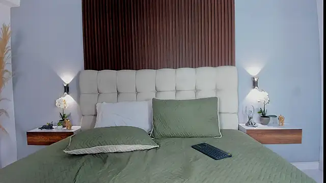 sofi potter  online show from 02-18-26, 06:59