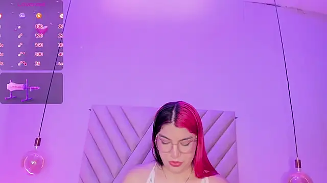 EmmaSwift  online show from 01-08-26, 04:04