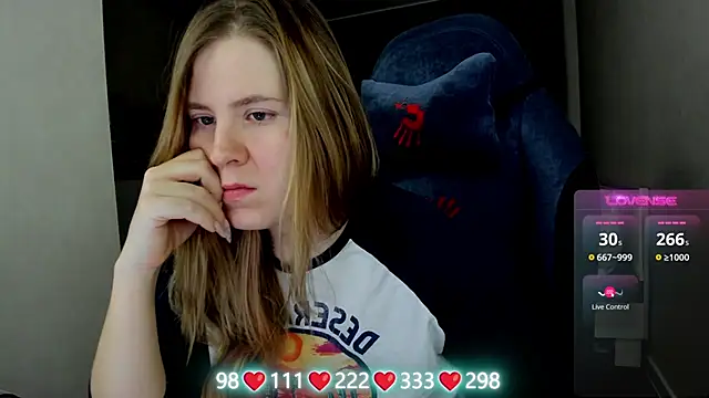 Olivia Munk online show from 03-03-26, 03:56