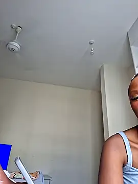 Kamdollie online show from 02-27-26, 06:46