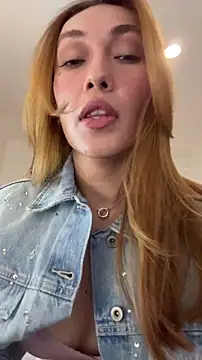 MichelleFerry  online show from 11-10-25, 02:10