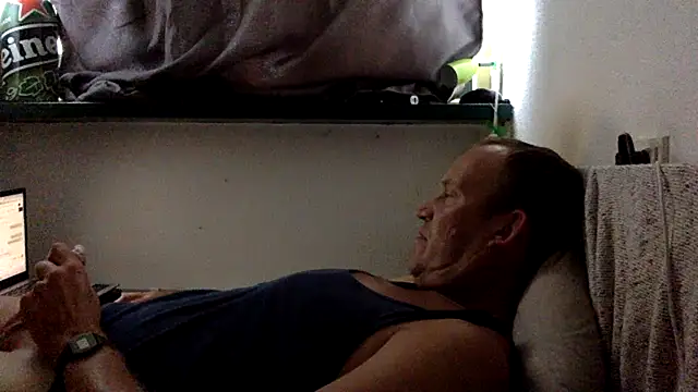 Snapshot of dlvis12 chatting on 07-16-26, 06:25 dlvis12 online show from 07-16-26, 06:25