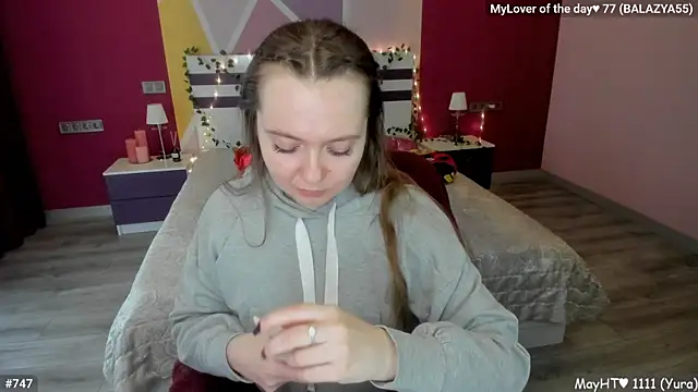 LizaGost online show from 05-11-26, 04:04
