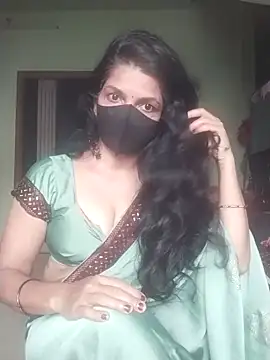 Shuttii 25 online show from 10-28-25, 05:55