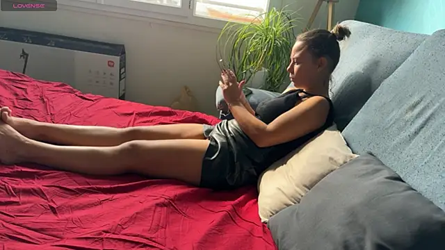 BabyNila online show from 03-12-25, 01:51