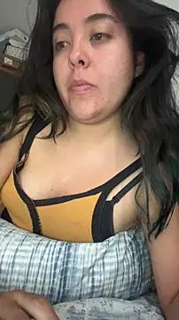 Snapshot of Elberethiel chatting on 02-05-26, 10:47 Elberethiel online show from 02-05-26, 10:47